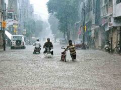 Maharashtra News: रत्नागिरी जिले में खतरे के निशान से ऊपर बह रहीं कई नदियां, बाढ़ के खतरे के बीच तैनात की गई NDRF की टीमें