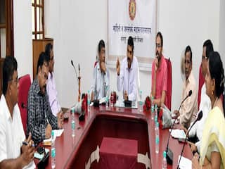 Nagpur : कर्मचाऱ्यांच्या कार्यक्षमता वृद्धीसाठी नियमित प्रशिक्षण गरजेचे: योगेश कुंभेजकर