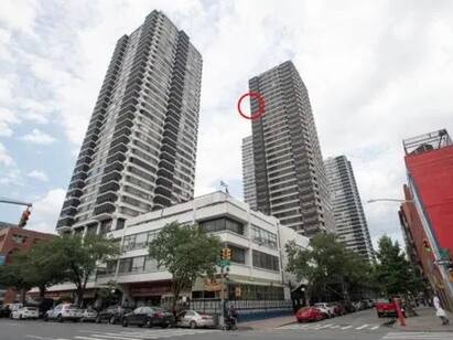America New York 3 year old Child dies after falling from 29th floor New York 3 year old Child dies fall: இடி மாதிரி சத்தம்..!  29 வது மாடியிலிருந்து விழுந்த குழந்தை - சோக சம்பவம்!