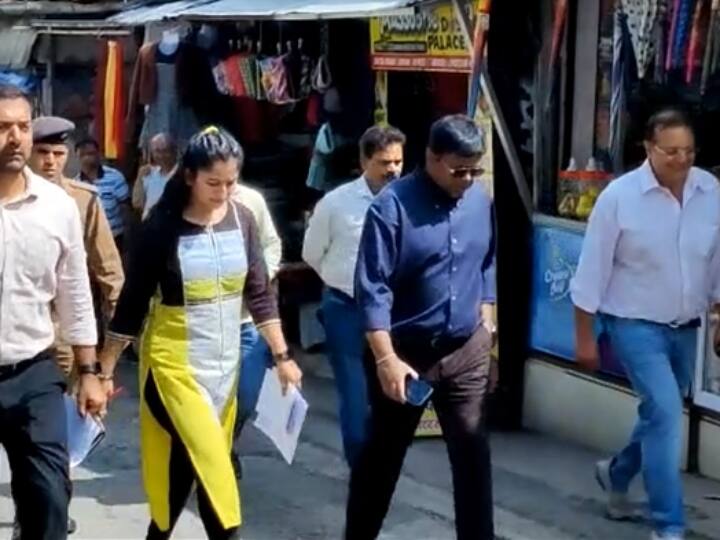 Mussoorie vice chairman of Mussoorie Dehradun Development Authority inspected Mall Road beautification work ANN Mussoorie News: एमडीडीए उपाध्यक्ष बोले- माल रोड के सौंदर्यीकरण में नियम विरुद्ध निर्माण नहीं किया जाएगा बर्दाश्त