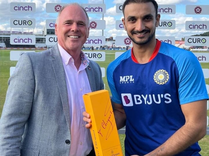 India vs Northamptonshire: Harshal Patel's all-round brilliance lead Indians to win in T20 practice match India vs Northamptonshire: हर्षल पटेलचं झंझावाती अर्धशतक! सराव सामन्यात भारताचा 10 धावांनी विजय