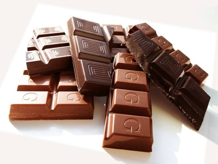 Benefits Of Dark Chocolate How Dark Chocolate Is Made When Is International Chocolate Day Why Chocolate Day Is Celebrated In Hindi World Chocolate Day: चॉकलेट डे पर जानिये डार्क चॉकलेट खाने से क्या फायदा होता है