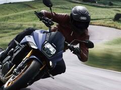 स्टायलिश लूक, दमदार इंजिन; नवीन Suzuki Katana लॉन्च