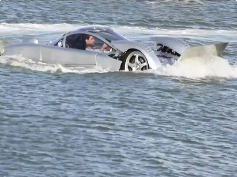 sea-lion-amphibious-car-runs-on-both-water-and-land-know-price-and-features Sea Lion Car: স্থলের সঙ্গে জলপথেও চলতে পারে এই গাড়ি, জেনে নিন বিশেষত্ব ও দাম