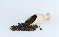 Black Pepper for Men : पुरुषांसाठी काळी मिरी गुणकारी; 'या' समस्या करते दूर