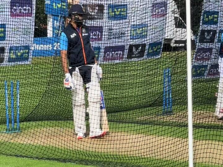 Rohit Sharma test negative of covid 19 and hits net before t20 series against England IND Vs ENG: टीम इंडिया के लिए बेहद राहत भरी खबर, फिट होकर नेट प्रैक्टिस करने पहुंचे रोहित शर्मा