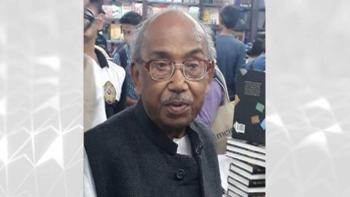 শোকপ্রকাশ করেছেন চলচ্চিত্র জগতে একাধিক তারকা, অভিনেতা-অভিনেত্রী। শোকপ্রকাশ করেছেন প্রসেনজিৎ, রঞ্জিত মল্লিক. শতাব্দী রায়। প্রতিক্রিয়া জানাতে গিয়ে কেঁদে ফেলেন দেবশ্রী রায়। গভীর শোকজ্ঞাপন করেছেন পরিচালক গৌতম ঘোষ, পরিচালক কমলেশ্বর মুখোপাধ্যায়।