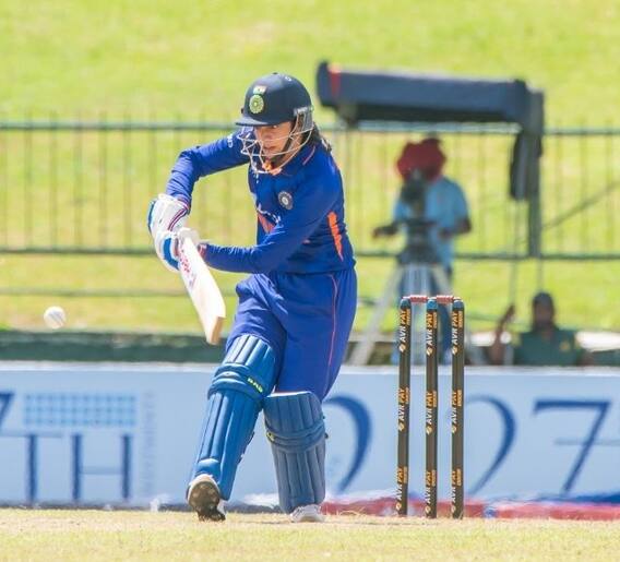 भारतीय महिलांचा श्रीलंकेवर 10 विकेट्सने विजय