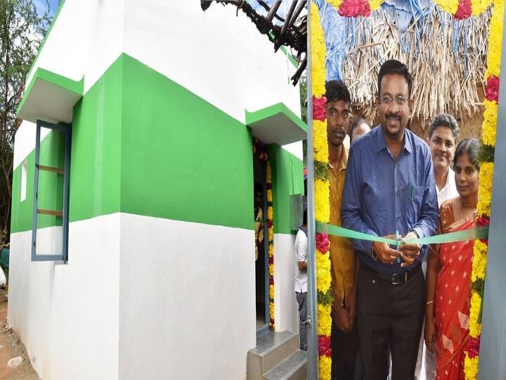 Thanjavur: வாட்ஸ்அப் மனு... மாணவரின் நிலை அறிந்து உதவிய தஞ்சை கலெக்டர்... மண் வீடு கான்கிரீட் வீடாக மாறியது!!! Thanjavur Collector Helps Student with concrete house after WhatsApp petition Thanjavur: வாட்ஸ்அப் மனு... மாணவரின் நிலை அறிந்து உதவிய தஞ்சை கலெக்டர்... மண் வீடு கான்கிரீட் வீடாக மாறியது!!!