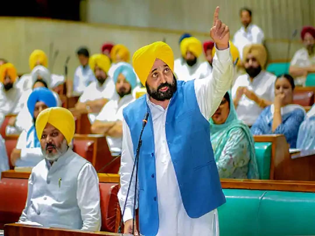 Punjab Cabinet : आज पंजाबमध्ये मान सरकारच्या मंत्रीमंडळाचा विस्तार, 'या' नवीन चेहऱ्यांना मिळणार संधी Punjab Cabinet expansion Bhagwant Mann cabinet will be expanded today five mlas to take oath as minister Punjab Cabinet : आज पंजाबमध्ये मान सरकारच्या मंत्रीमंडळाचा विस्तार, 'या' नवीन चेहऱ्यांना मिळणार संधी