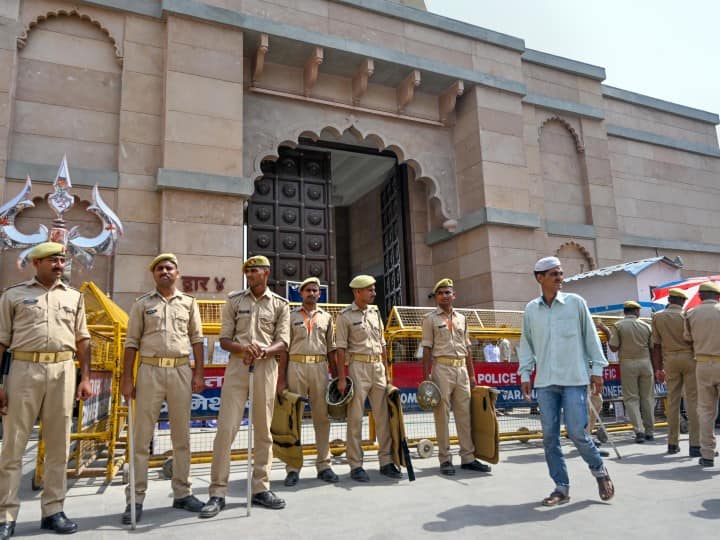 Gyanvapi Mosque Case: Hearing To Resume Today, Varanasi District Court To Decide Maintainability
