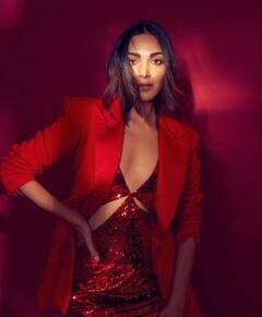 Kiara Advani के लिए फैन ने पार कर दी थी सारी हदें, एक्ट्रेस ने बताया- 'मेरे घर के बाहर पसीने में लथपथ..'