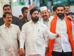 Maharashtra News: शिंदे गुट ने की शिवसेना के 14 विधायकों को अयोग्य ठहराने की मांग, सिर्फ एक ये नाम छोड़ा