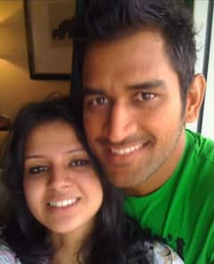 Dhoni Sakshi Wedding Anniversary: માહીની લવસ્ટોરી એમએસ ધોનીની ફિલ્મથી સાવ અલગ છે, જાણો કેવી રીતે મળ્યા કેપ્ટન કૂલ અને સાક્ષી