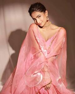 Palak Tiwari Pics: પલક તિવારીના ટ્રેડિશનલ અંદાજે ફેન્સના દિલ લૂંટ્યા, જુઓ ગ્લેમરસ લૂકના ફોટો