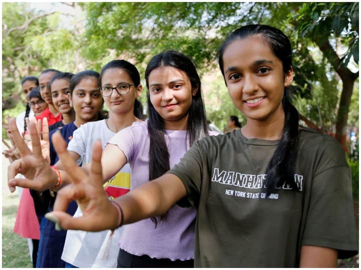 Punjab Board Class 10th Result 2022 To Release Today at pseb.ac.in at 12.15 pm know details about PSEB 10th Result 2022 Punjab Board 10th Result 2022: इंतजार खत्म! आज इतने बजे जारी होंगे पंजाब बोर्ड दसवीं के नतीजे, एडमिट कार्ड रखें तैयार