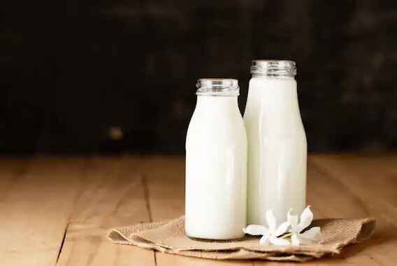 Cold Milk Benefits : ਗਰਮ ਹੀ ਨਹੀਂ ਠੰਢਾ ਦੁੱਧ ਵੀ ਹੈ ਸਿਹਤ ਲਈ ਫਾਇਦੇਮੰਦ, ਸਰੀਰ ਦੀਆਂ 6 ਸਮੱਸਿਆਵਾਂ ਕਰਦਾ ਐ ਦੂਰ