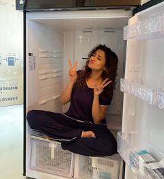 PHOTO: कहर! या अभिनेत्रीने केलं चक्क फ्रिजमध्ये बसून फोटोशूट..