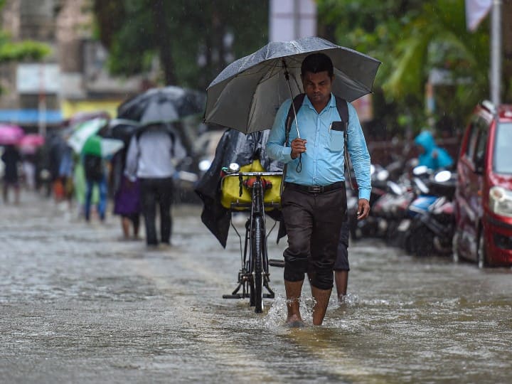 mumbai rain water increases water in reservoir bmc data shows this Mumbai News: भारी बारिश से मुंबई को हुआ बड़ा फायदा, पानी सप्लाई करने वाली झीलों में बढ़ा पानी