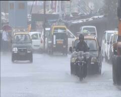 Mumbai Rains: ધોધમાર વરસાદથી મુંબઈ થયું પાણી પાણી, અંધેરી સબ વે કરવો પડ્યો બંધ, જુઓ તસવીરો