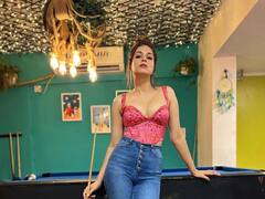 Shraddha Das Pics: శ్రద్ధా దాస్, ఆట మానేసి అందాలు ఆరబోస్తే ఎలా?