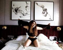 એક્ટ્રેસ શમા સિકંદરનો જોવા મળ્યો કાતિલ અંદાજ, જુઓ શાનદાર તસવીરો