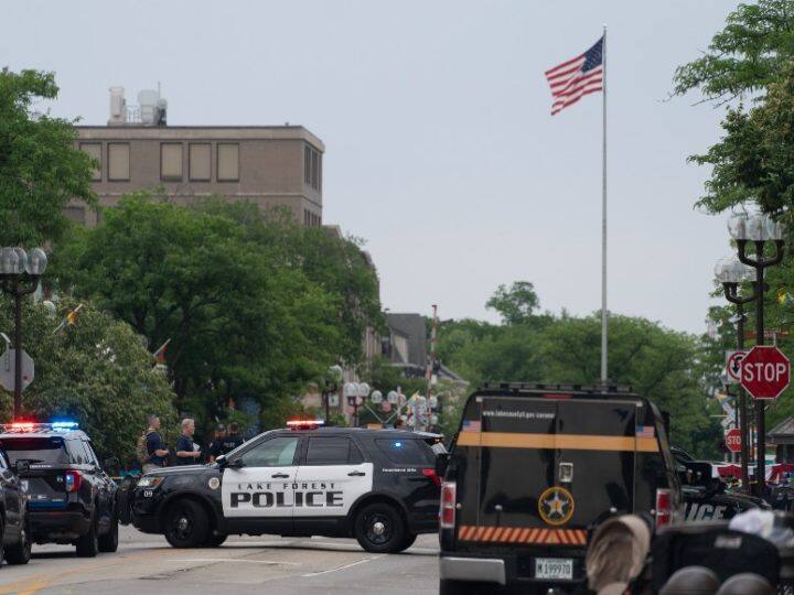 US Parade Shooting: 22-Year-Old Suspect Held Hours After 6 killed, Dozens Injured -  Latest Updates US Parade Shooting: 22-Year-Old Suspect Held Hours After 6 killed, Dozens Injured —  Latest Updates