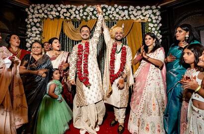 Gay couple ties the knot in Kolkata, says ‘love always wins Gay Couple : ”தனிப்பெருந்துணையே.. கூட வா போதும் போதும்!” : போராடி மணந்த தன்பாலீர்ப்பு ஜோடி.. ஒரு நெகிழ்ச்சி கதை..