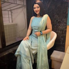 बेहद ग्लैमरस दिखती है ‘कसौटी जिंदगी की’ छोटी कलाकार Shriya Sharma, छोटे पर्दे से दूर कर रही हैं ये काम