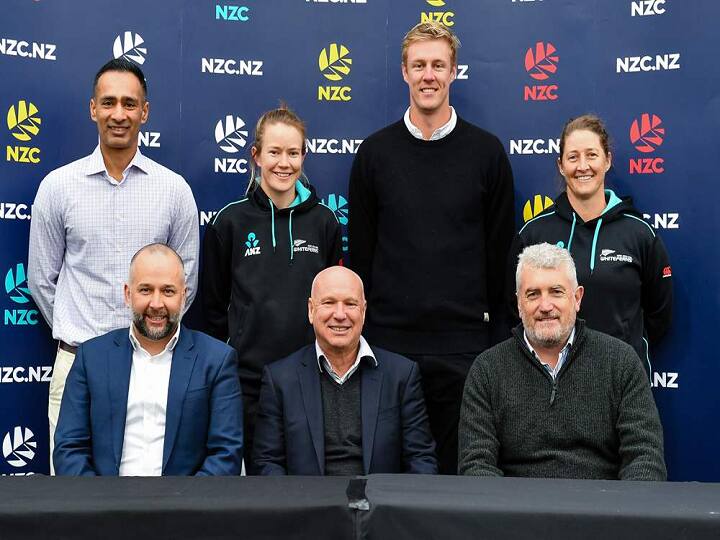 NewZealand Cricket announces pay parity male and female cricketers in a historic Moment Pay Parity: வரலாற்றில் முதல்முறை.. ஆடவர், மகளிர் கிரிக்கெட் வீரர்களுக்கு ஒரே சம்பளம்.. முழு விவரம் இதோ..