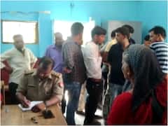 Hardoi News: हरदोई के प्राइमरी स्कूल में करंट लगने से पहली कक्षा की छात्रा की मौत, प्रिंसिपल सस्पेंड