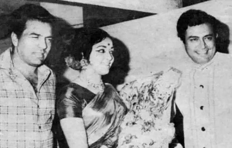 Hema Malini Affair: जब संजीव कुमार ने कर दिया था हेमा मालिनी को प्रपोज, तिलमिलाए धर्मेंद्र ने ऐसे लिया था बदला!