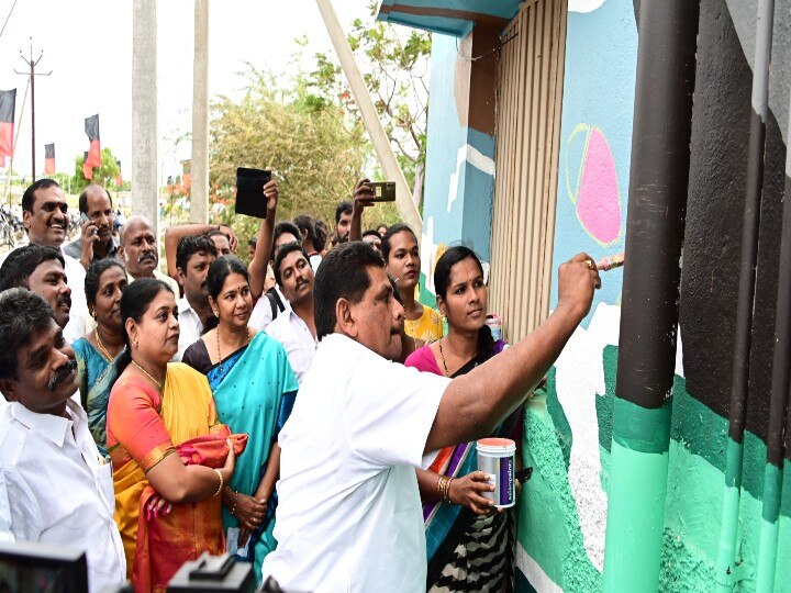 திமுக ஆட்சியில் தஞ்சை பல்கலைக்கழகத்தில் நாட்டுப்புறக்கலை படிப்புக்காக தனியாக ஒரு துறை உருவாக்கப்பட்டது -கனிமொழி