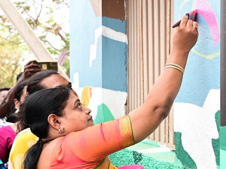 திமுக ஆட்சியில் தஞ்சை பல்கலைக்கழகத்தில் நாட்டுப்புறக்கலை படிப்புக்காக தனியாக ஒரு துறை உருவாக்கப்பட்டது -கனிமொழி