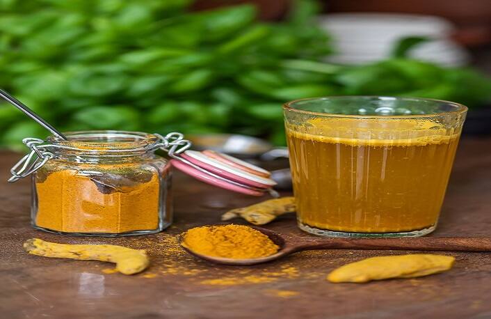 How Turmeric Can Help You in Your Weight Loss Journey Turmeric: உடல் எடையை குறைக்க மஞ்சள் எப்படி உதவும்? முழு விவரம் தெரிஞ்சிக்கோங்க!