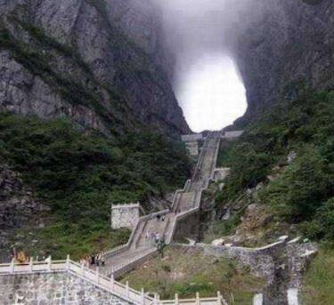 This cave situated at an altitude of 5 thousand feet gives the way to 'heaven', read these things before leaving ਆਖਰ ਮਿਲ ਗਿਆ 'ਸਵਰਗ ਦਾ ਦਰਵਾਜ਼ਾ', ਉਚਾਈ 5 ਹਜ਼ਾਰ ਫੁੱਟ ਤੇ 999 ਪੌੜੀਆਂ, ਜਾਣ ਤੋਂ ਪਹਿਲਾਂ ਪੜ੍ਹੋ ਇਹ ਗੱਲਾਂ