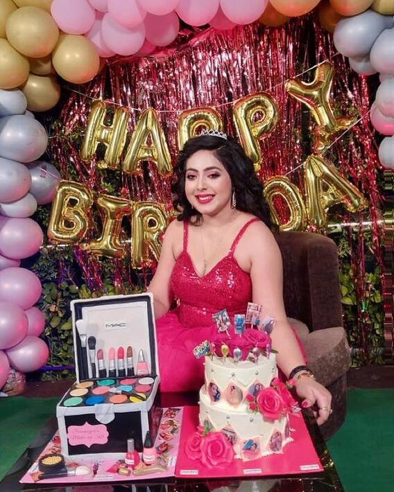 শ্রীময়ীর জন্মদিনের অ্যালবাম