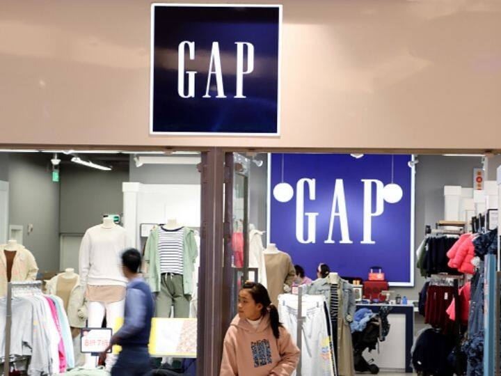 Reliance Retail Ties Up With Gap Inc. To Bring Fashion Brand Gap To India Reliance Retail Signs Deal To Bring American Fashion Brand Gap To India