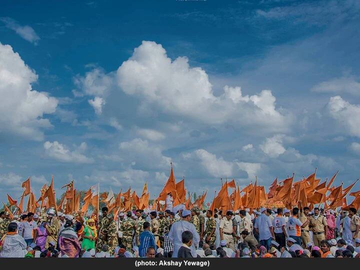 Ashadhi Wari Sant Dnayneshwar palkhi will stay at Velapur today while Saint Tukaram Maharaj will stay at Borgaon Ashadhi Wari :  माऊलींची पालखी आज वेळापूर मुक्कामी तर संत तुकाराम महाराजांचा बोरगाव येथे मुक्काम