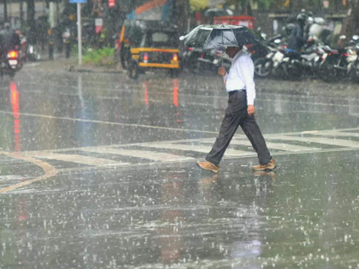 Rainy season : आनंद पावसाचा, क्षण दक्षतेचा, पावसाळ्यात नेमकी काय काळजी घ्यावी?