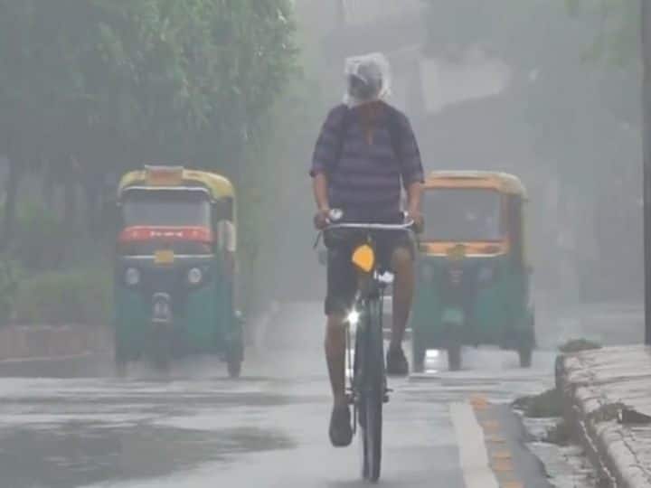 Delhi Weather: Rain To Lash Several Parts Of NCR Today, Day Temperature To Drop couple Of Notches  Delhi Weather Update: Rain To Lash Parts Of NCR Today, Day Temperature To Drop