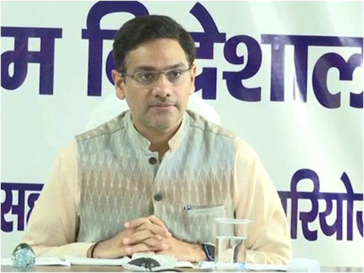 Uttarakhand News: उत्तराखंड में चारा नीति लाने की तैयारी, पशुपालन करने वालों को इस तरह होगा फायदा dehradun uttarakhand govt is planning to introduce fodder policy ann Uttarakhand News: उत्तराखंड में चारा नीति लाने की तैयारी, पशुपालन करने वालों को इस तरह होगा फायदा