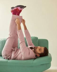 ਅੱਖਾਂ 'ਚ ਕਾਜਲ... ਕੰਨਾਂ 'ਚ ਵਾਲੀਆਂ, Himansh Kohli ਦਾ ਇਹ ਲੁੱਕ ਦੇਖ ਲੋਕ ਬੋਲੇ 'ਬਾਈ ਬਿੰਦੀ ਤੇ...'