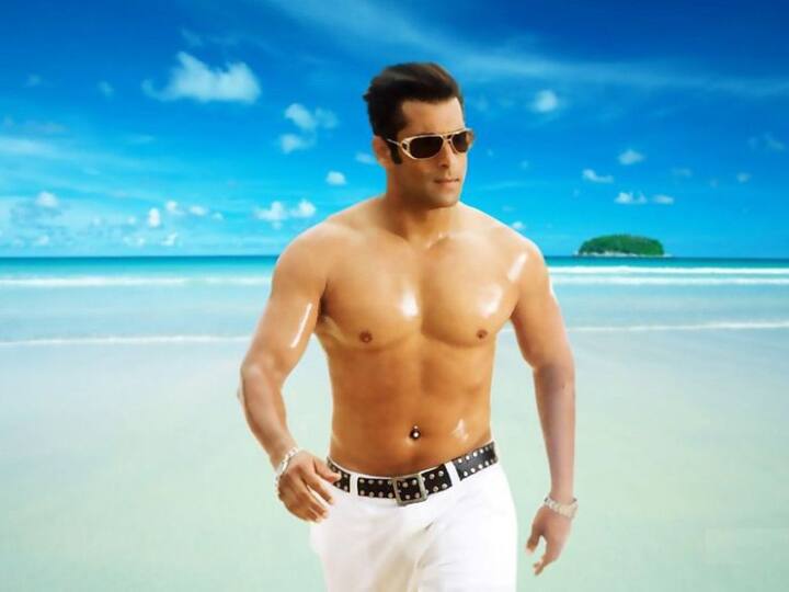 इस वजह से Salman Khan फिल्मों में उतार देते हैं शर्ट, खुद किया खुलासा,  जानकर रह जाएंगे दंग - Uday Bulletin
