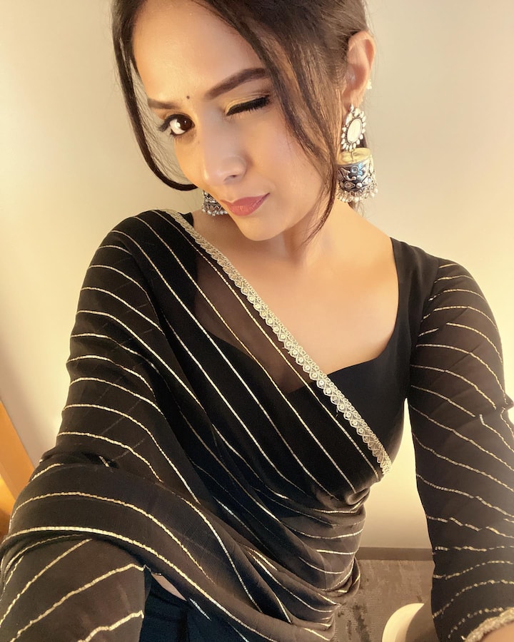 శ్రీముఖి అందమైన ఫోటోలు -Image credit: Sreemukhi/Instagram