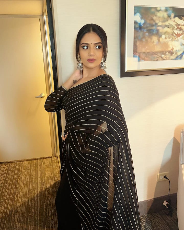 శ్రీముఖి అందమైన ఫోటోలు -Image credit: Sreemukhi/Instagram