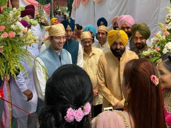 Punjab CM Bhagwant Mann Gets Married To Dr Gurpeet Kaur, See PICS Of Bride And Groom
