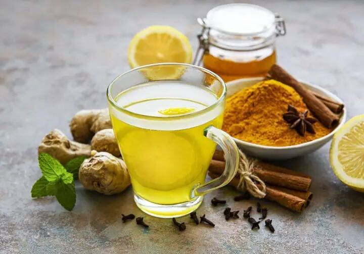 Weight Loss Tips: Turmeric helps in weight loss, know how to use it Weight Loss Tips : ਭਾਰ ਘਟਾਉਣ 'ਚ ਮਦਦ ਕਰਦੀ ਹੈ ਹਲਦੀ, ਜਾਣੋ ਇਸ ਦੀ ਵਰਤੋਂ