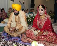 Bhagwant Mann Marriage LIVE : પંજાબના મુખ્યમંત્રી ભગવંત માનની પત્ની બની ગુરપ્રીત કૌર, જુઓ લગ્નની તસવીરો