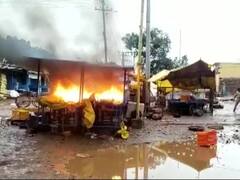 Karnataka News: कर्नाटक के केरूर में दो समुदायों के बीच हिंसक झड़प, इलाके में धारा 144 लागू, स्कूल-कॉलेज भी बंद
